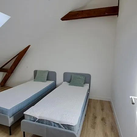 6 People Center Of Apartment *